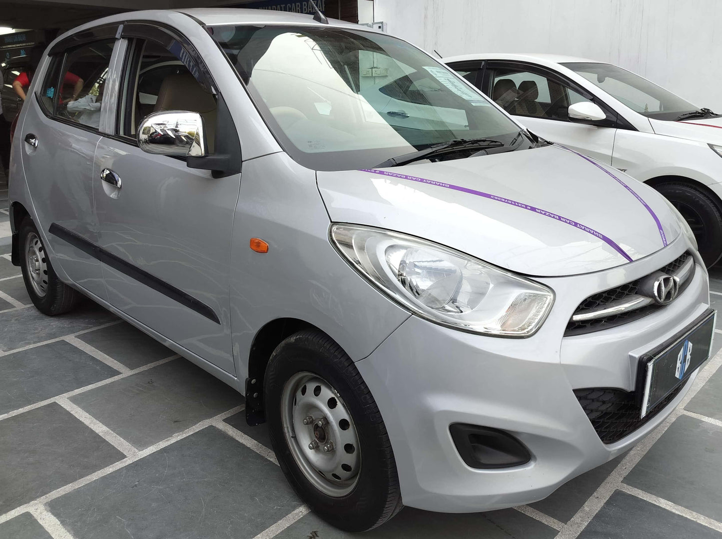 28,000 KMS HYUNDAI I10 ERA PETROL (2013)
