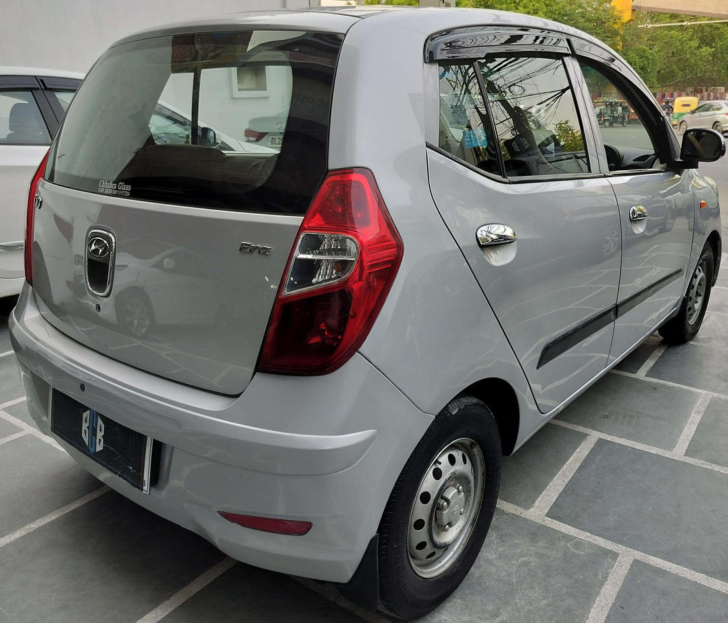 28,000 KMS HYUNDAI I10 ERA PETROL (2013)