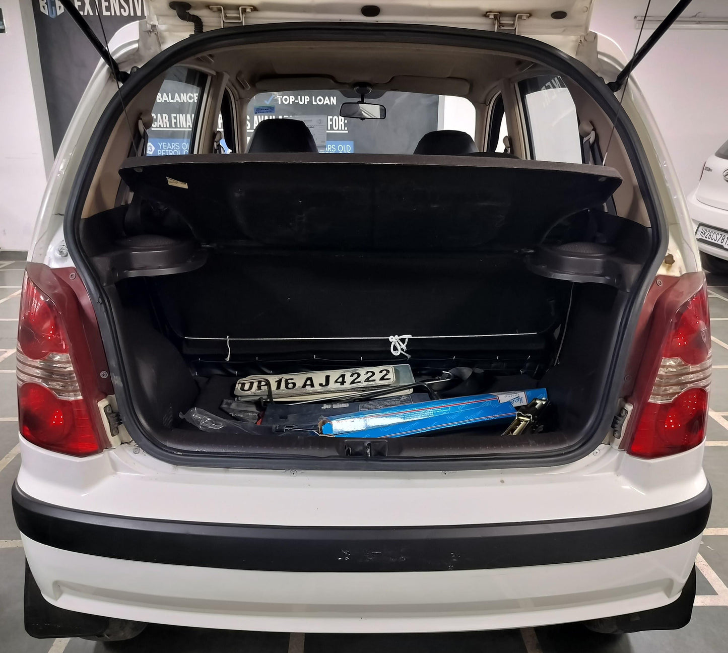 HYUNDAI SANTRO GL PETROL (2012)