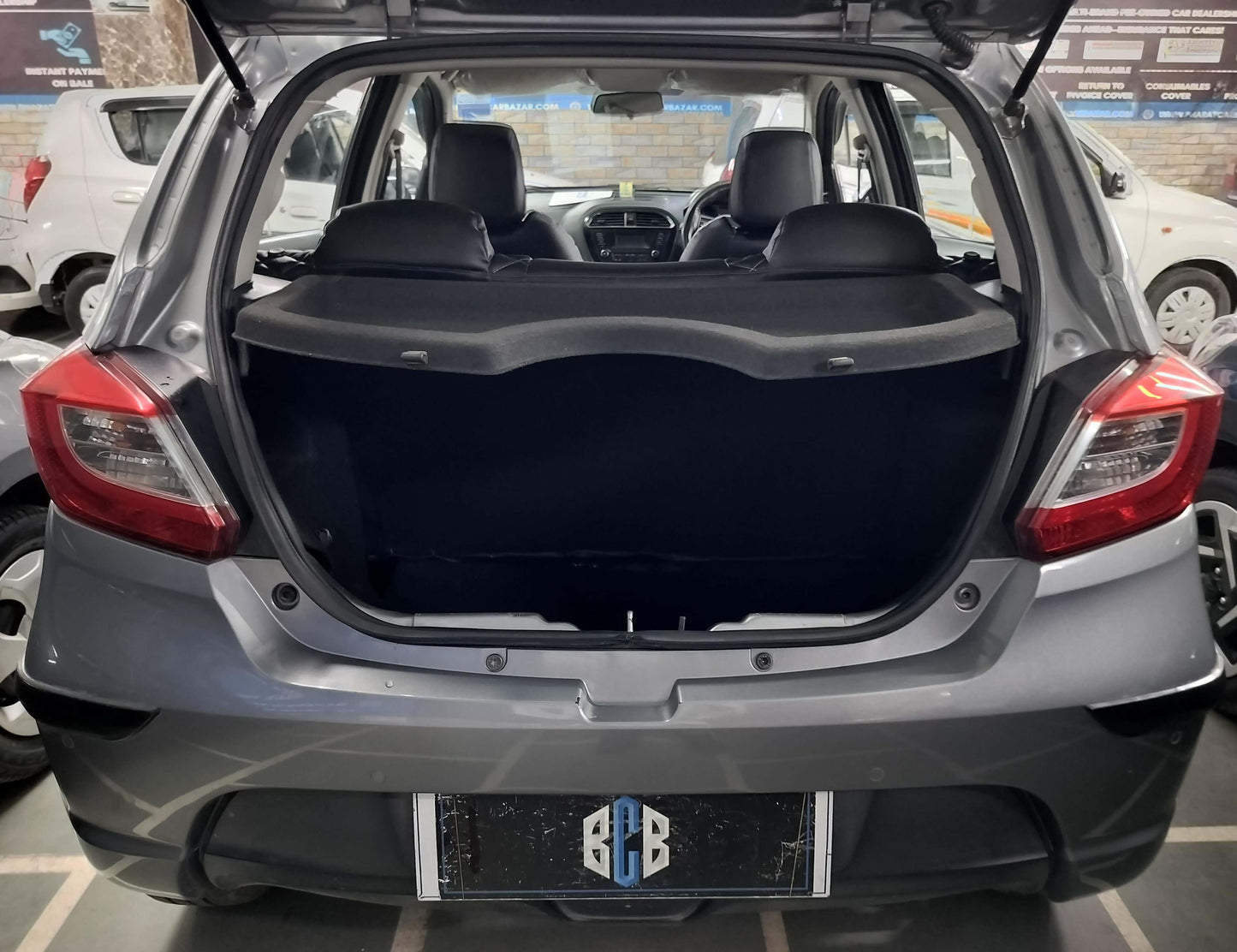 26,000 KMS TATA TIAGO XZ PETROL (2019)