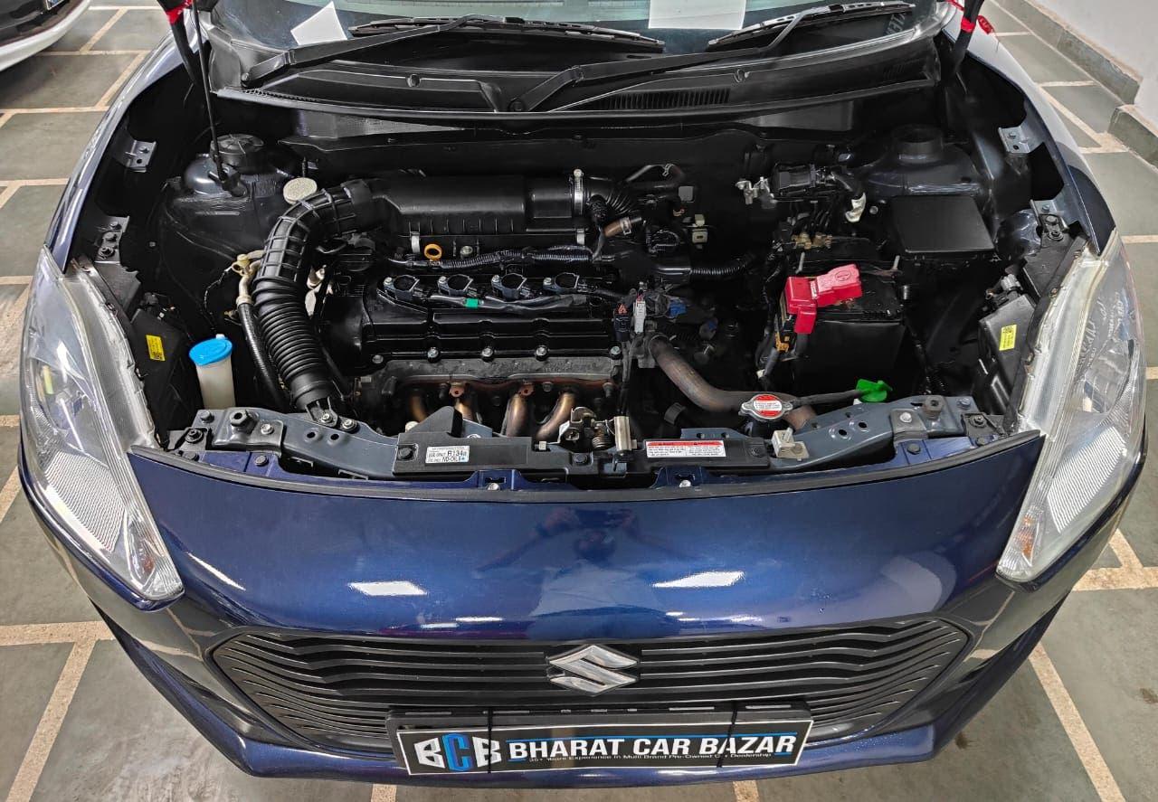 15,000 KMS MARUTI SWIFT VXI PETROL (2018)