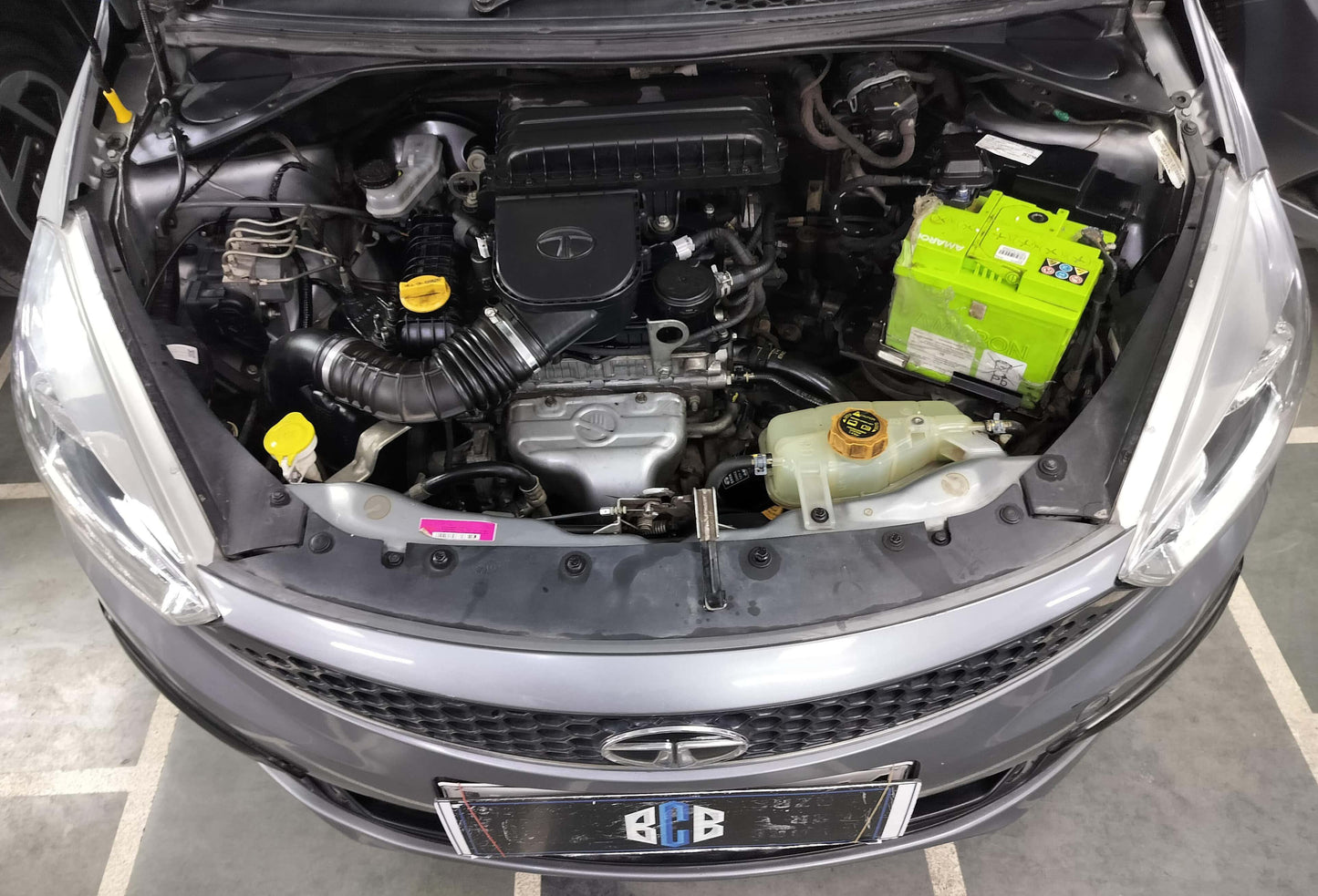 26,000 KMS TATA TIAGO XZ PETROL (2019)