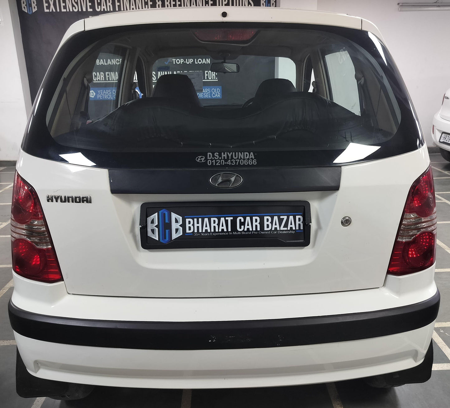 HYUNDAI SANTRO GL PETROL (2012)