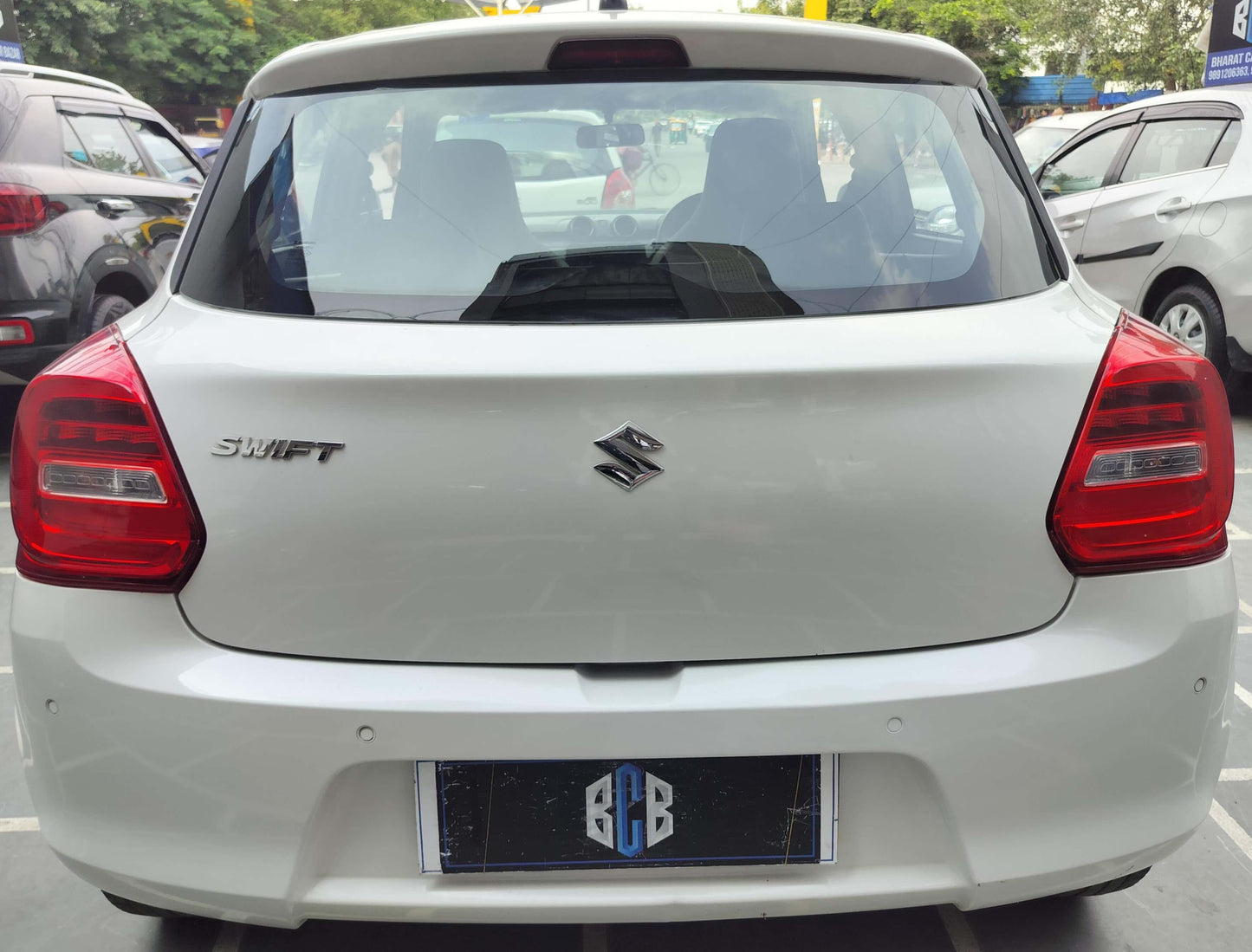 MARUTI SWIFT LXI PETROL (2020)