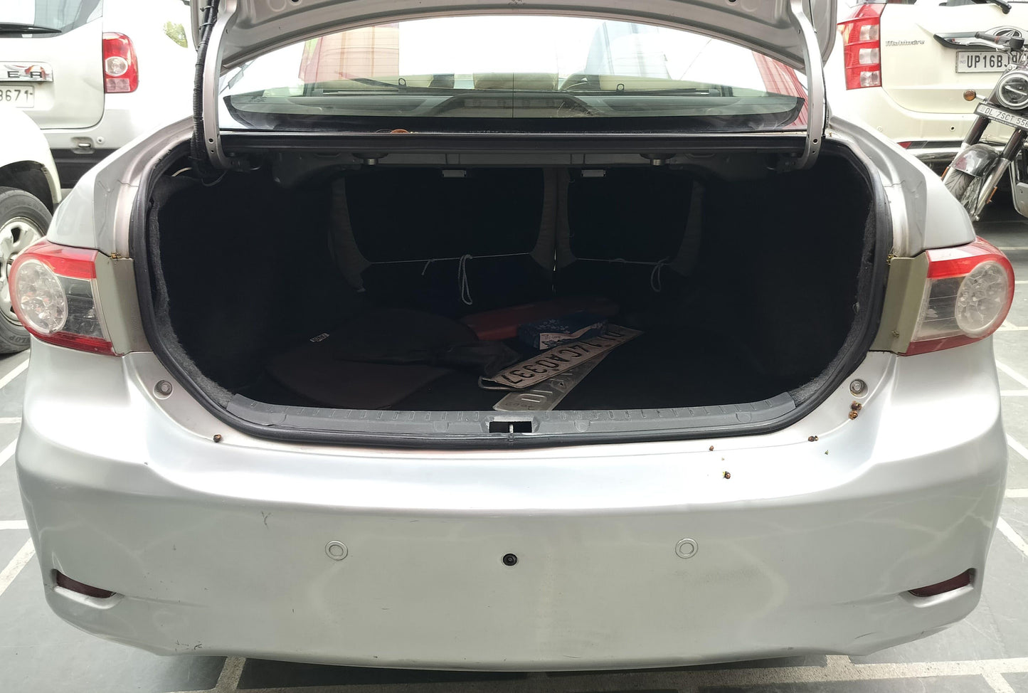 COROLLA ALTIS 1.8 G HB PETROL (2013)