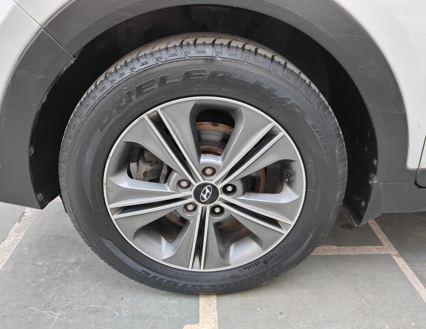 37,000 KMS HYUNDAI CRETA SX+ PETROL (2017)