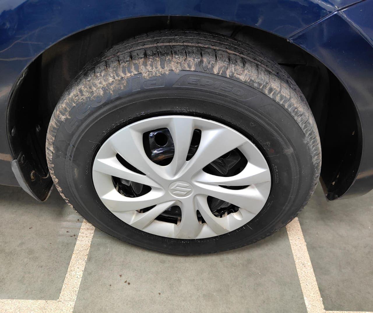 15,000 KMS MARUTI SWIFT VXI PETROL (2018)