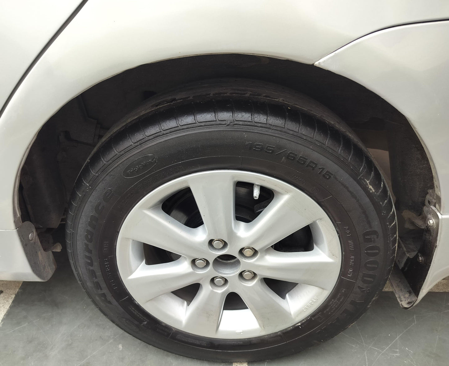 COROLLA ALTIS 1.8 G HB PETROL (2013)