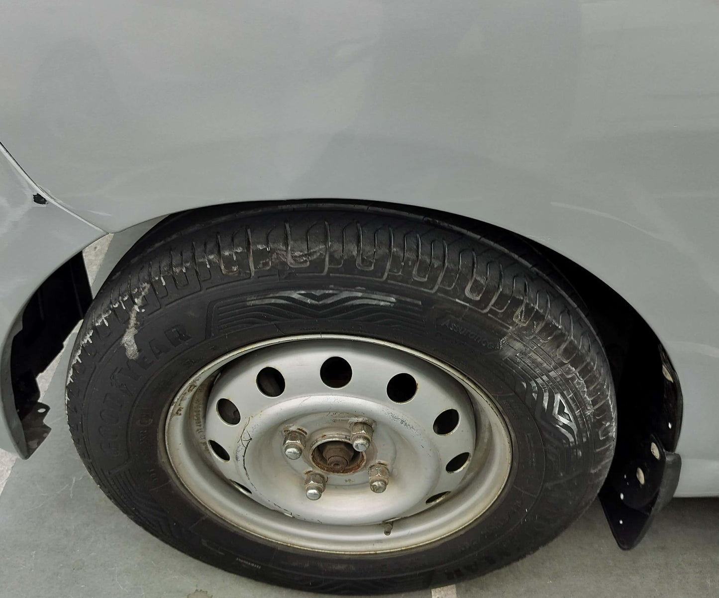 28,000 KMS HYUNDAI I10 ERA PETROL (2013)