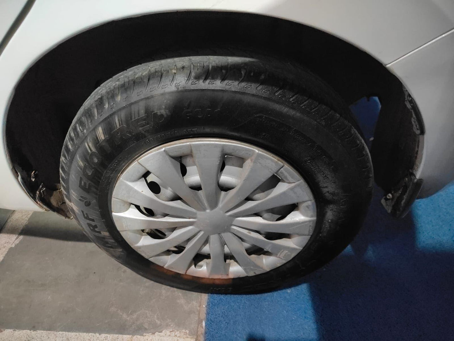 12,000 KMS MARUTI SWIFT LXI PETROL (2024)