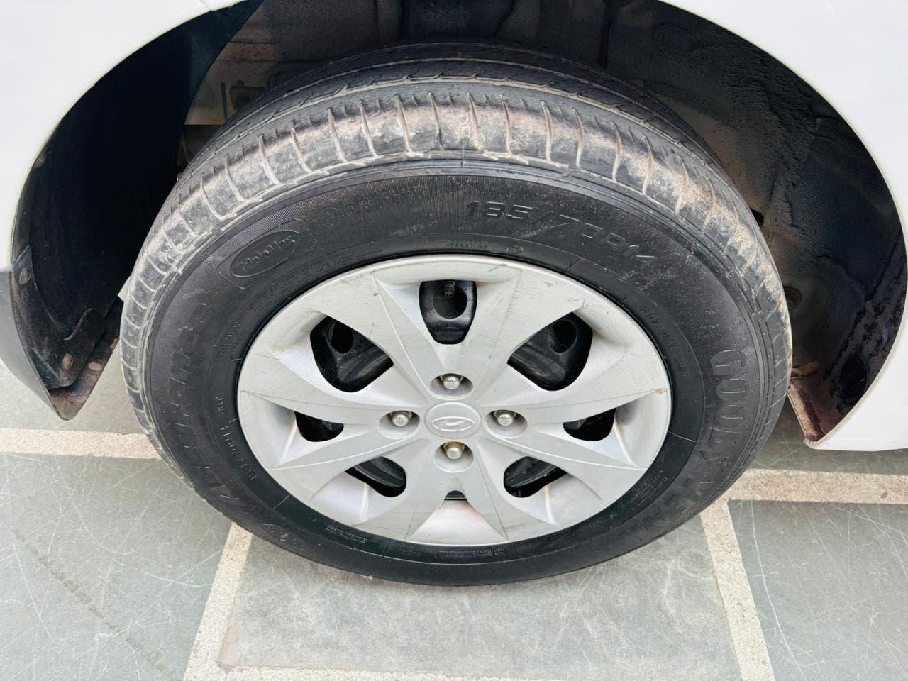 30,000 KMS HYUNDAI I20 MAGNA PETROL (2018)