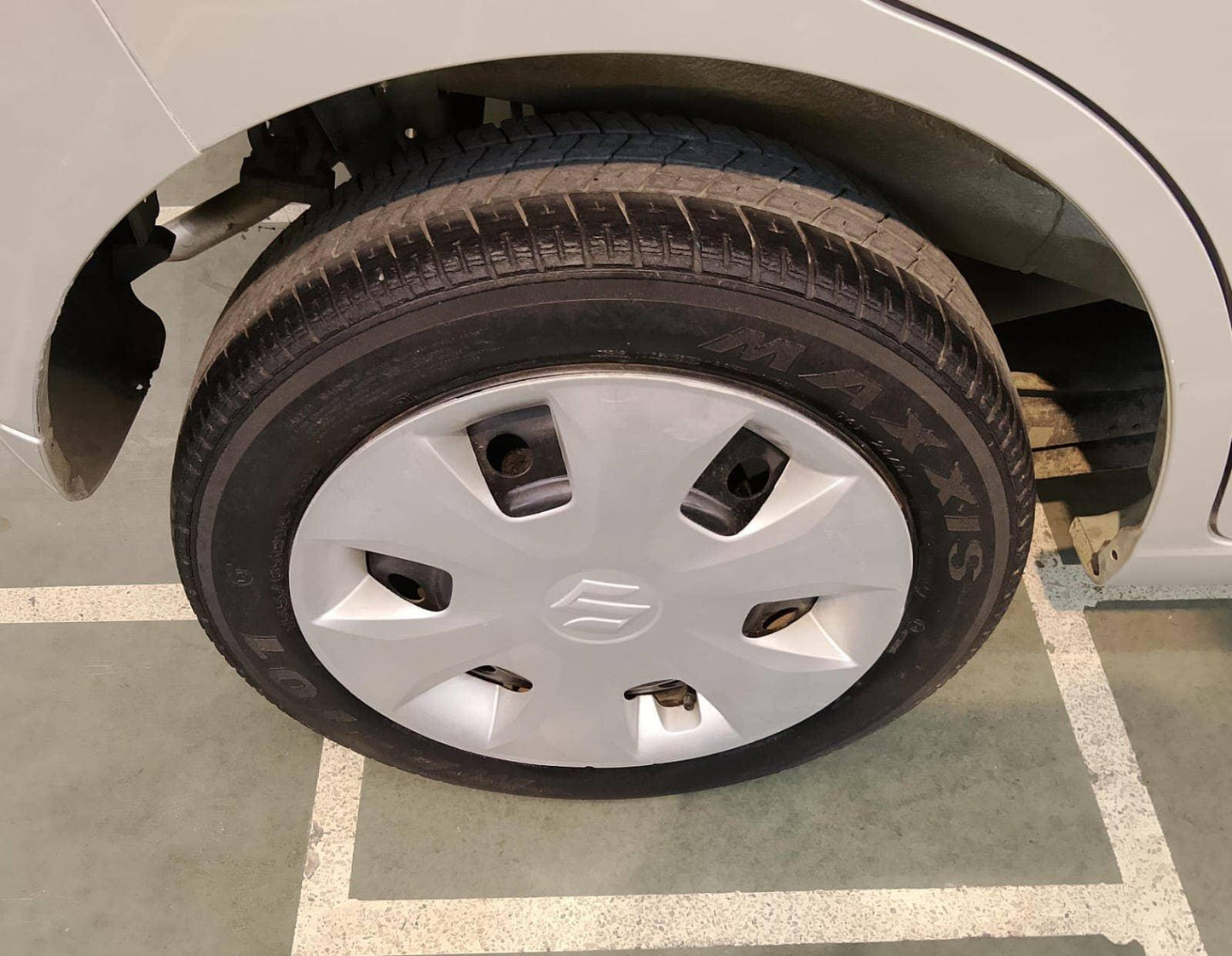 30,000 KMS MARUTI WAGONR VXI PETROL (2015)