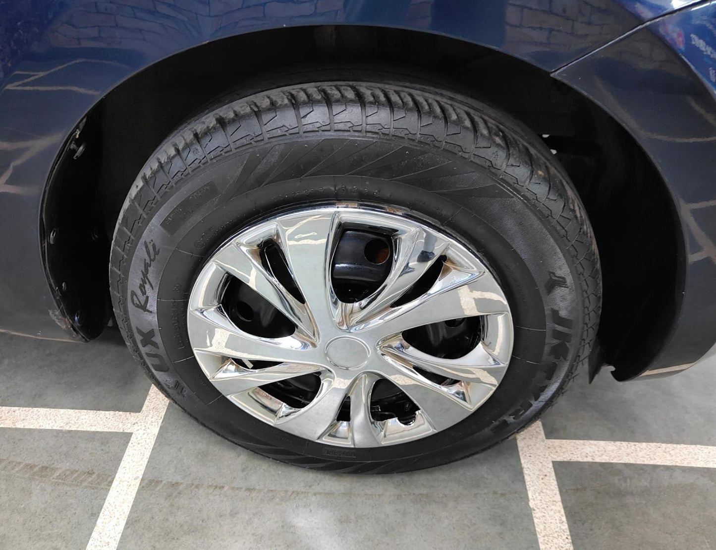 MARUTI SWIFT LXI CNG (2019)