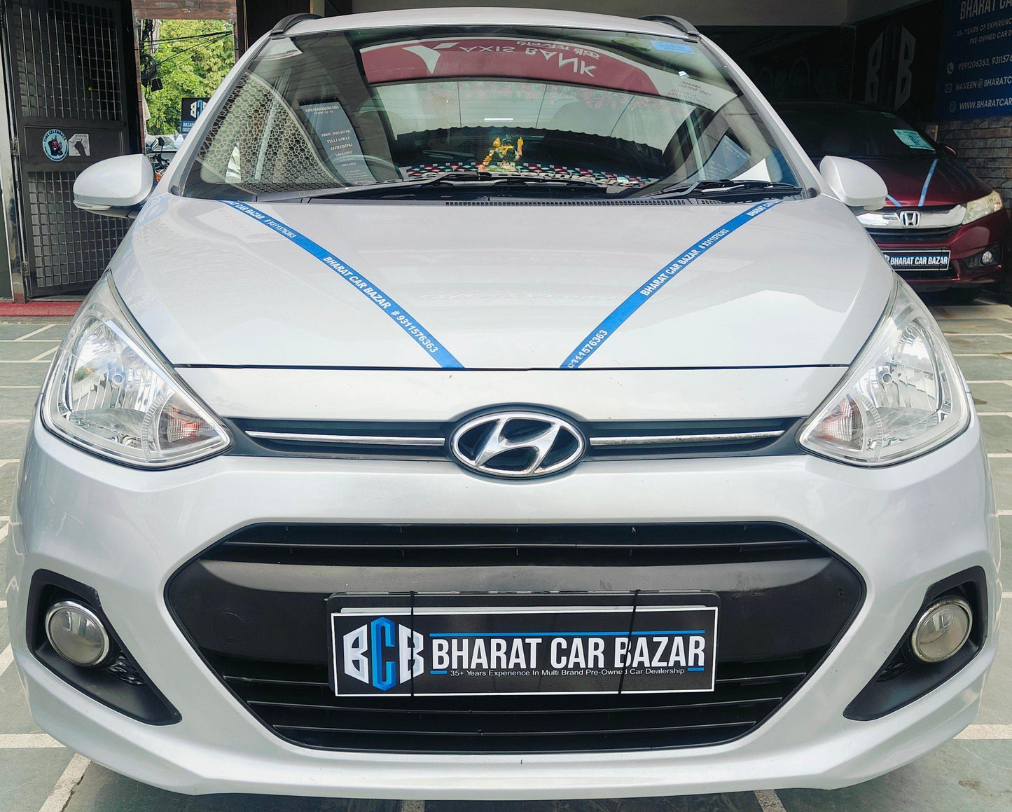 23,000 KMS HYUNDAI GRAND I10 ASTA PETROL (2014)