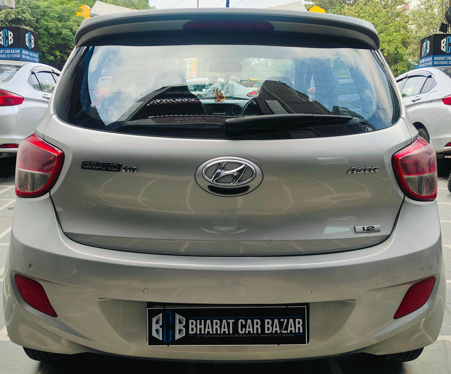23,000 KMS HYUNDAI GRAND I10 ASTA PETROL (2014)
