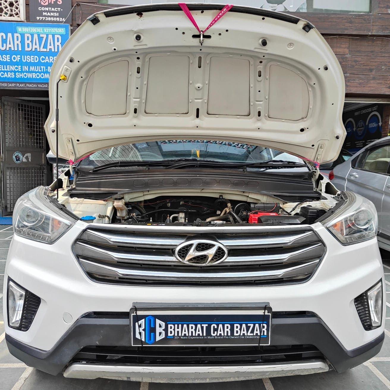 37,000 KMS HYUNDAI CRETA SX+ PETROL (2017)