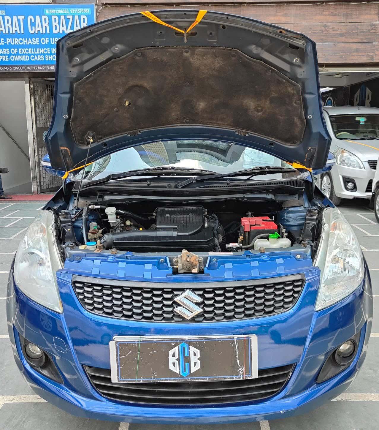 MARUTI SWIFT VXI PETROL (2012)
