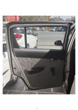 Load image into Gallery viewer, 1,500 KMS MARUTI ALTO 800 LXI PETROL (2017)
