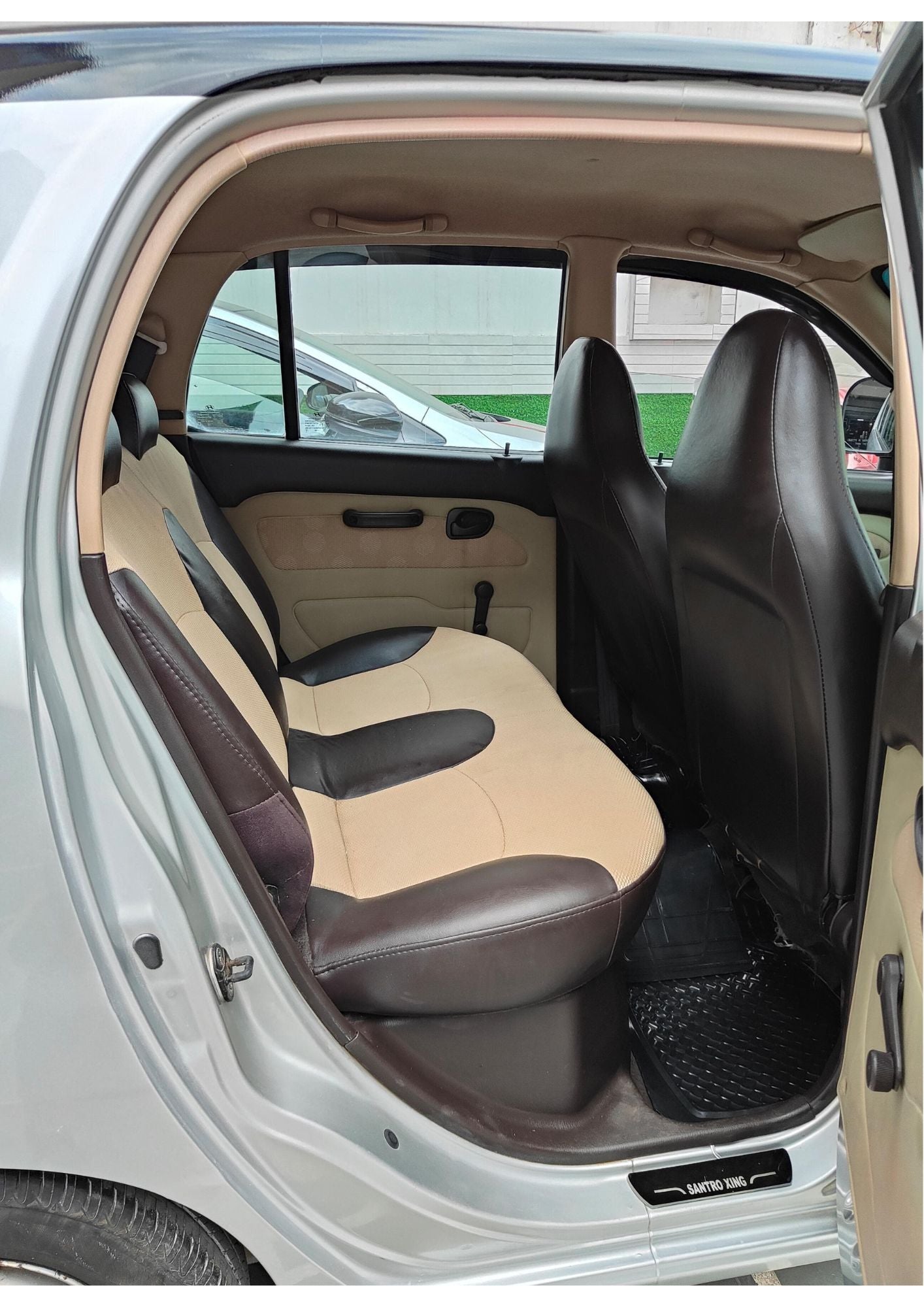 HYUNDAI SANTRO GL CNG (2011)