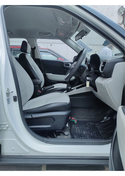 36,000 KMS HYUNDAI VENUE 1.2 KAPPA S MT PETROL (2023)