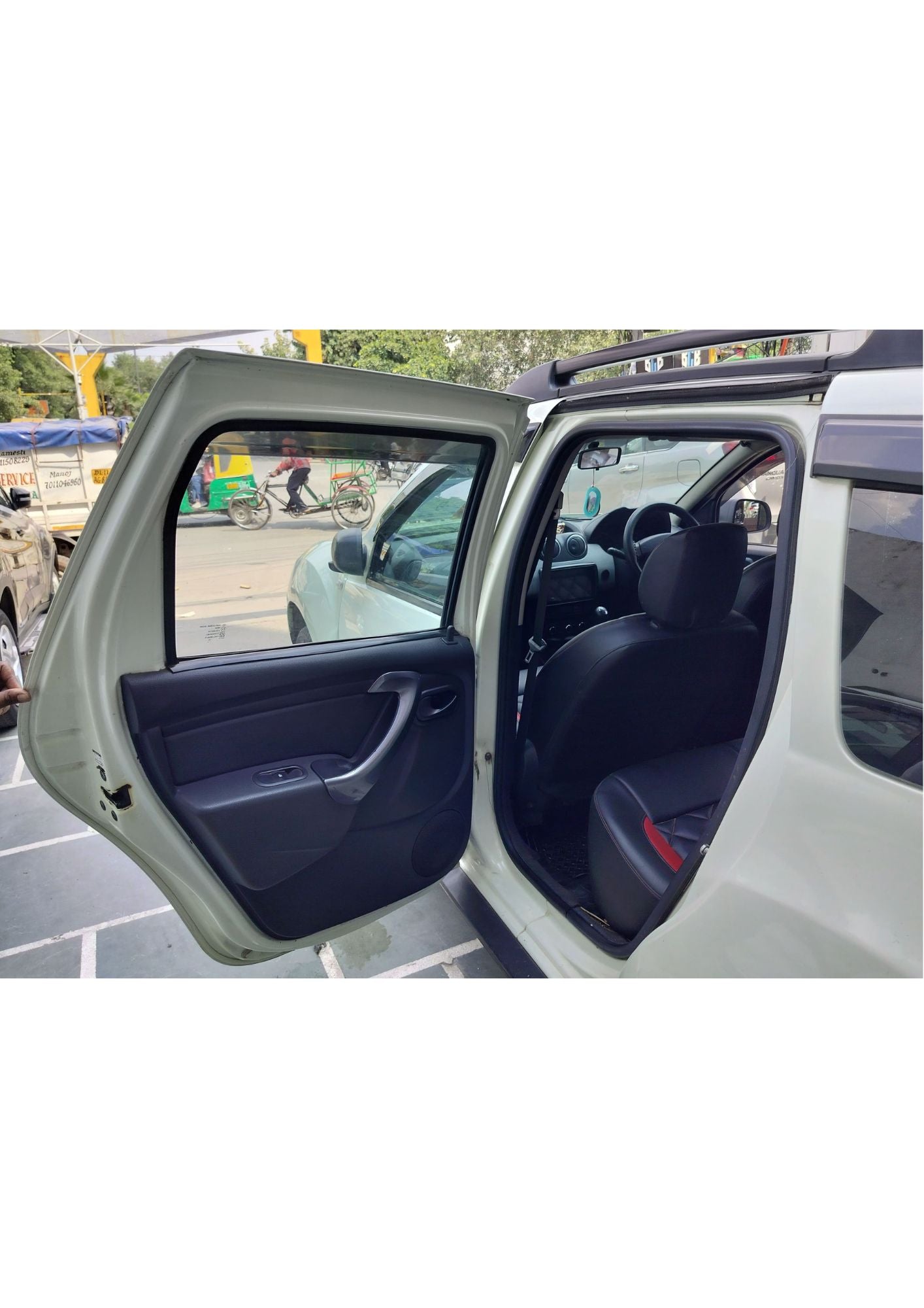 RENAULT DUSTER RXL PETROL (2014)