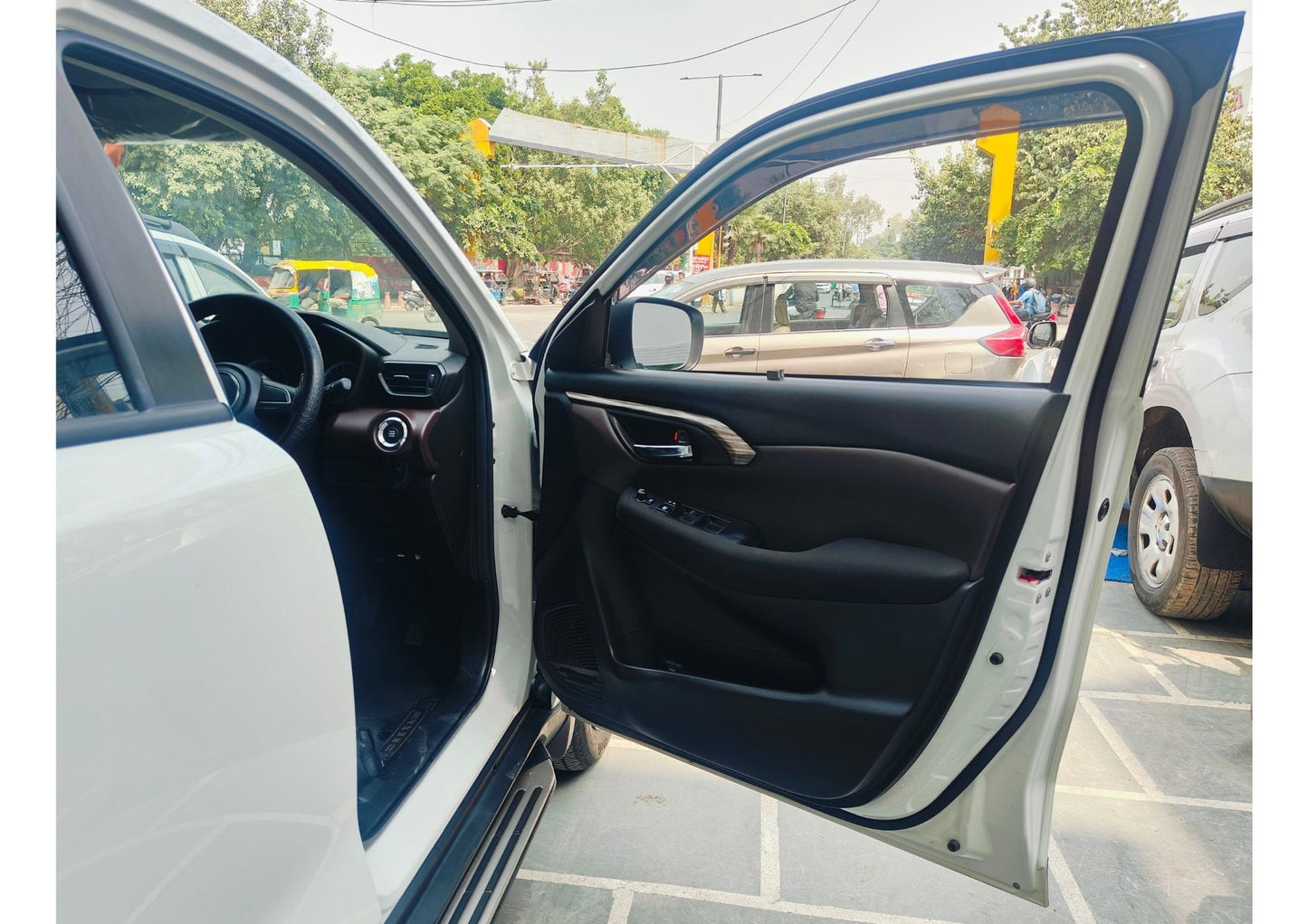 7,000 KMS MARUTI GRAND VITARA SIGMA HYBRID PETROL (2023)