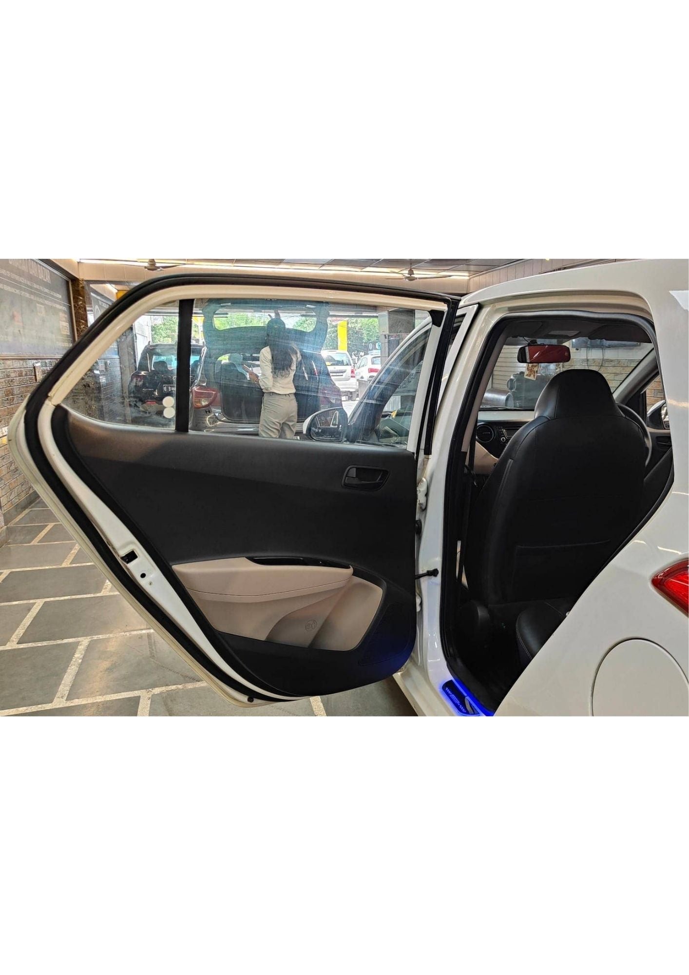 HYUNDAI GRAND I10 MAGNA PETROL (2014)