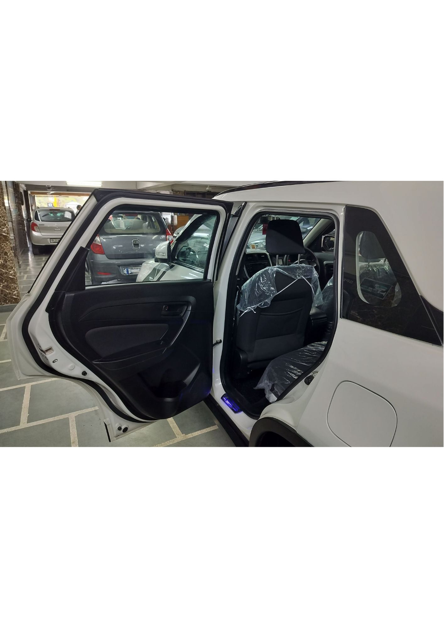 44,000 KMS MARUTI BREZZA VXI AUTOMATIC PETROL ( 2022)
