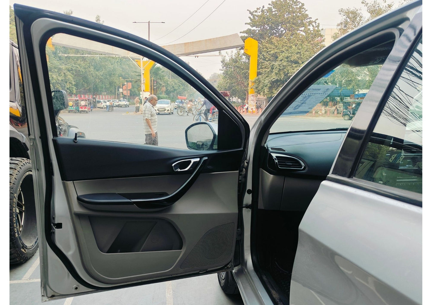 47,000 KMS TATA TIAGO XZA AUTOMATIC PETROL (2019)