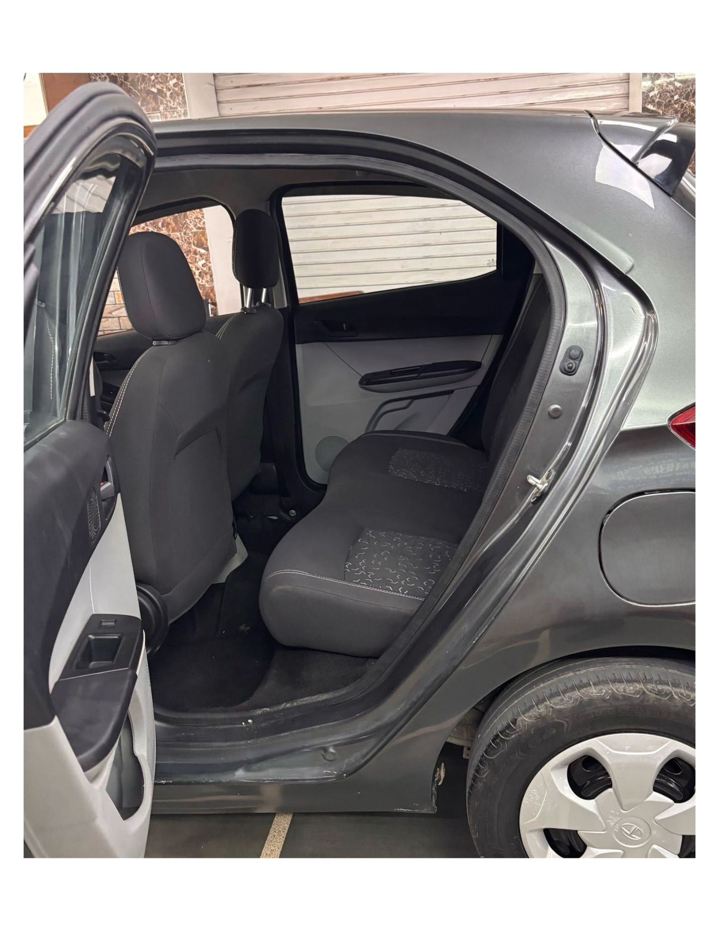 47,000 KMS TATA TIAGO XT 1.2 CNG (2022)