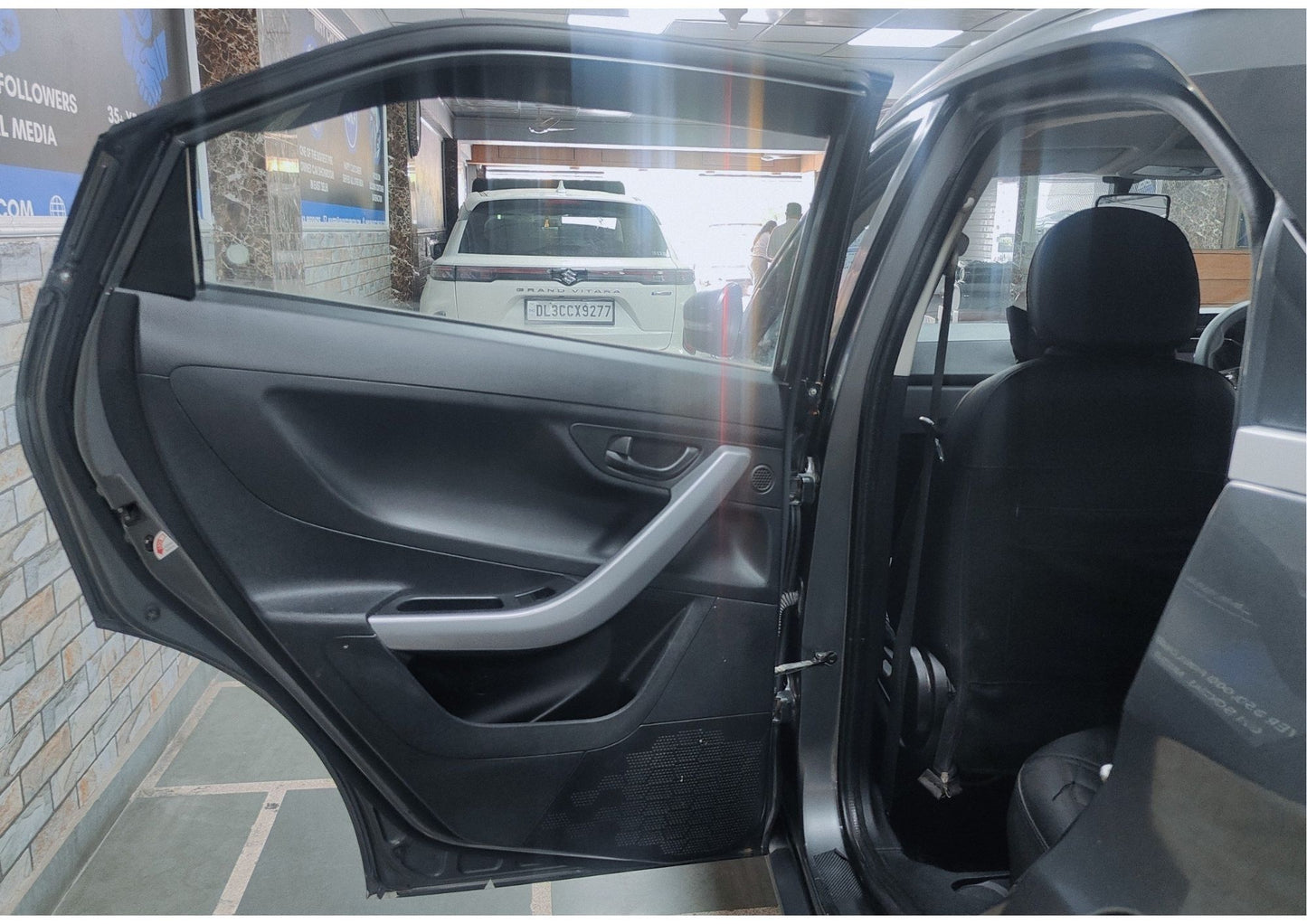 TATA NEXON XM 1.2 PETROL (2021)