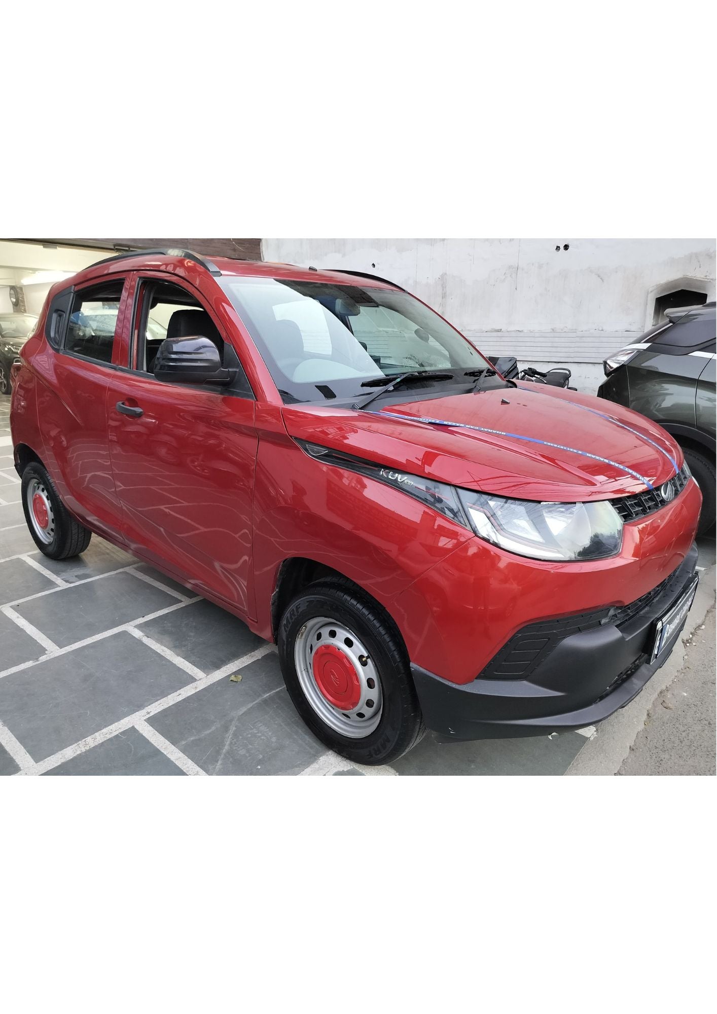 MAHINDRA KUV 100 K2+ PETROL (2016)