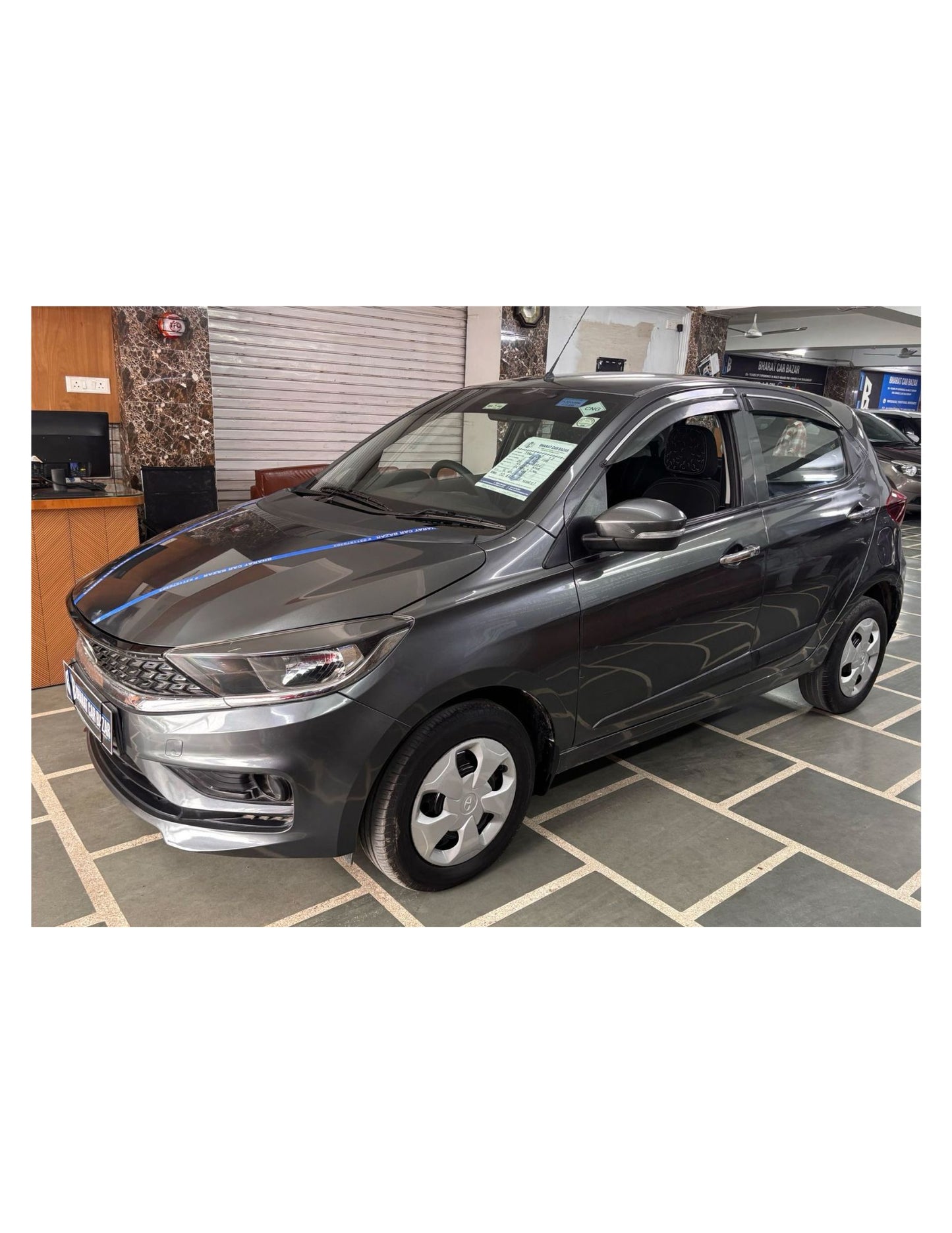 47,000 KMS TATA TIAGO XT 1.2 CNG (2022)