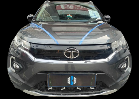 33,000 KMS TATA NEXON XZ+ 1.2 PETROL (2021)