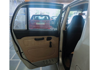 27,000 KMS HYUNDAI SANTRO GL PETROL (2014)