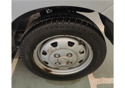 27,000 KMS HYUNDAI SANTRO GL PETROL (2014)