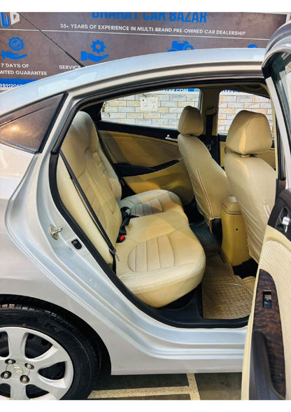 HYUNDAI VERNA VTVT 1.6 EX PETROL (2012)