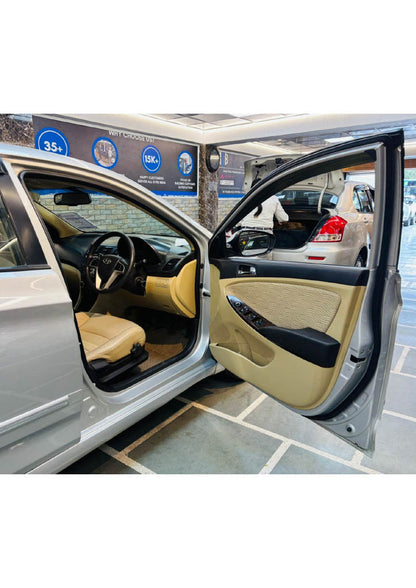 HYUNDAI VERNA VTVT 1.6 EX PETROL (2012)