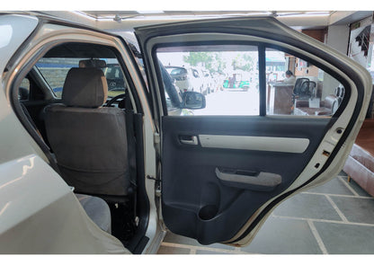 MARUTI SUZUKI DZIRE VXI PETROL (2011)