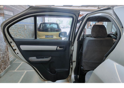 MARUTI SUZUKI DZIRE VXI PETROL (2011)