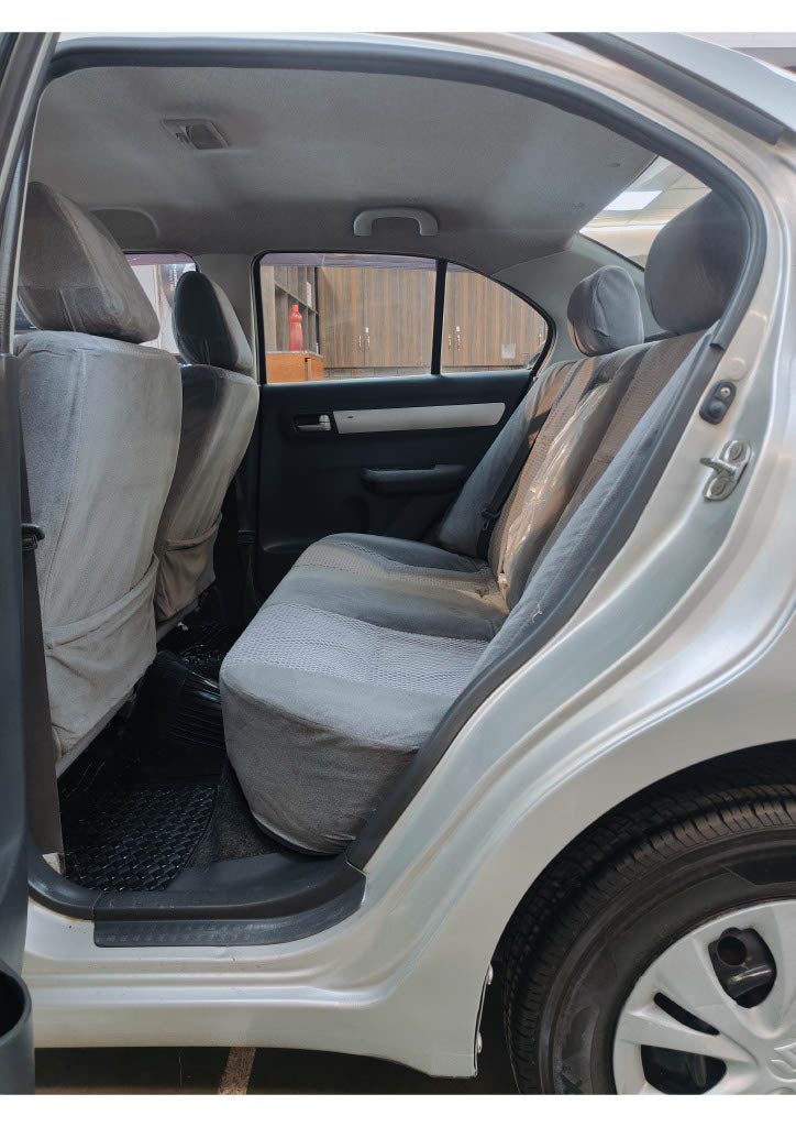 MARUTI SUZUKI DZIRE VXI PETROL (2011)