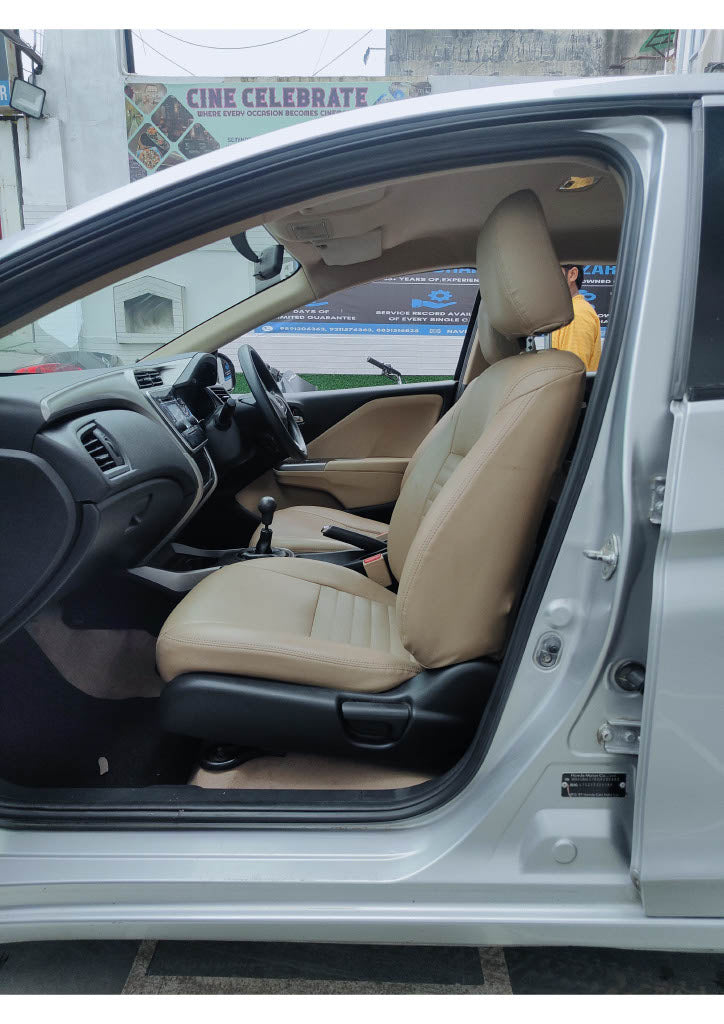 39,000 KMS HONDA CITY 1.5 V MT I-VTEC PETROL (2017)