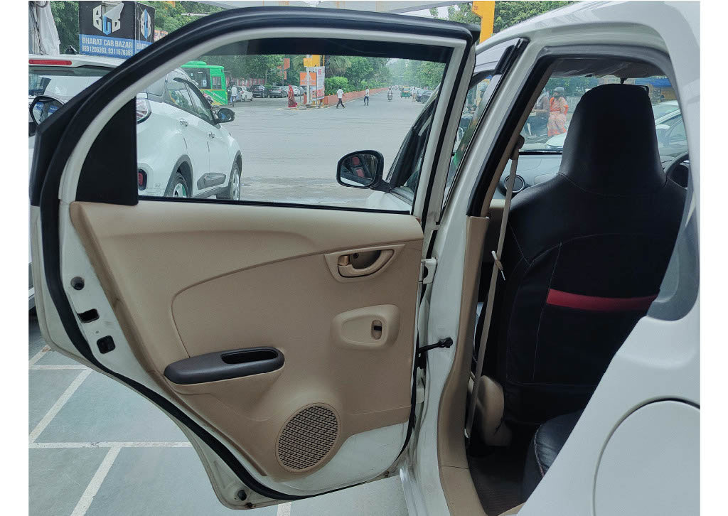 33,000 KMS HONDA BRIO 1.2 S MT PETROL (2012)