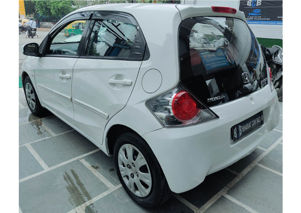 33,000 KMS HONDA BRIO 1.2 S MT PETROL (2012)