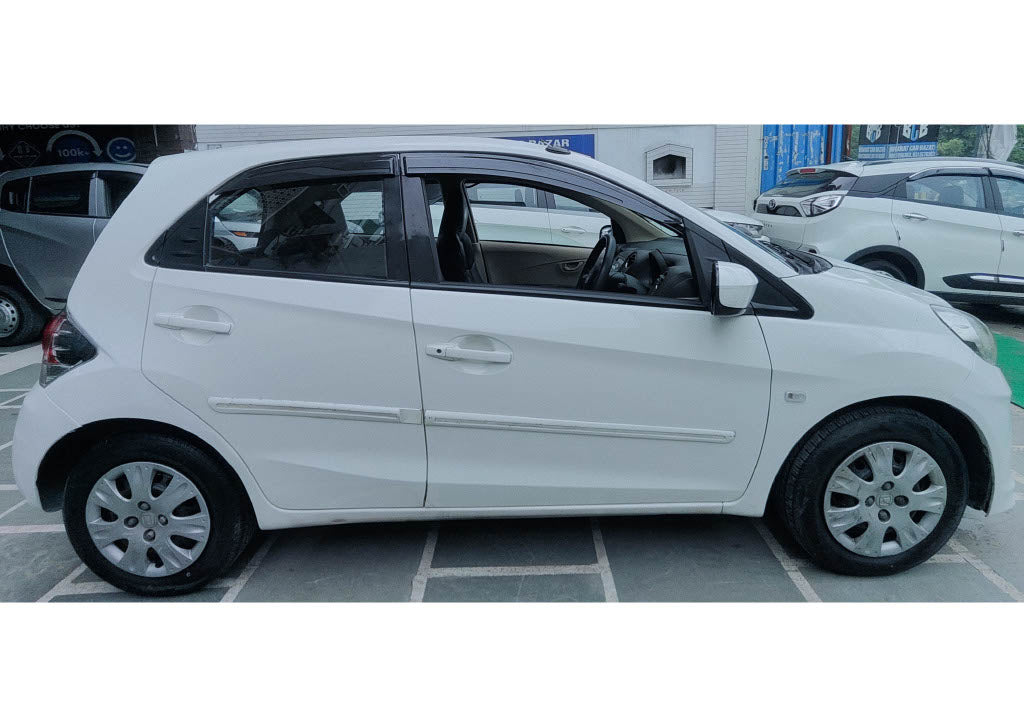 33,000 KMS HONDA BRIO 1.2 S MT PETROL (2012)