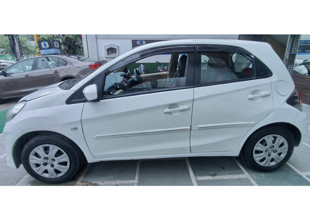 33,000 KMS HONDA BRIO 1.2 S MT PETROL (2012)