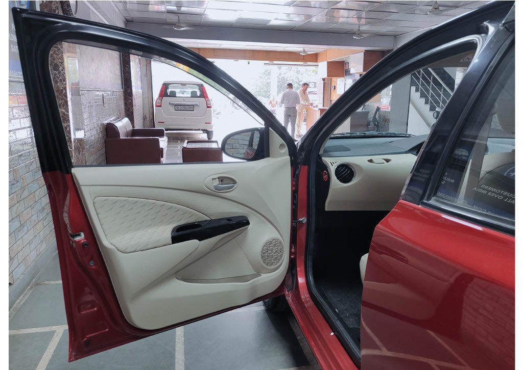 18,000 KMS TOYOTA ETIOS LIVA 1.2 V PETROL (2019)