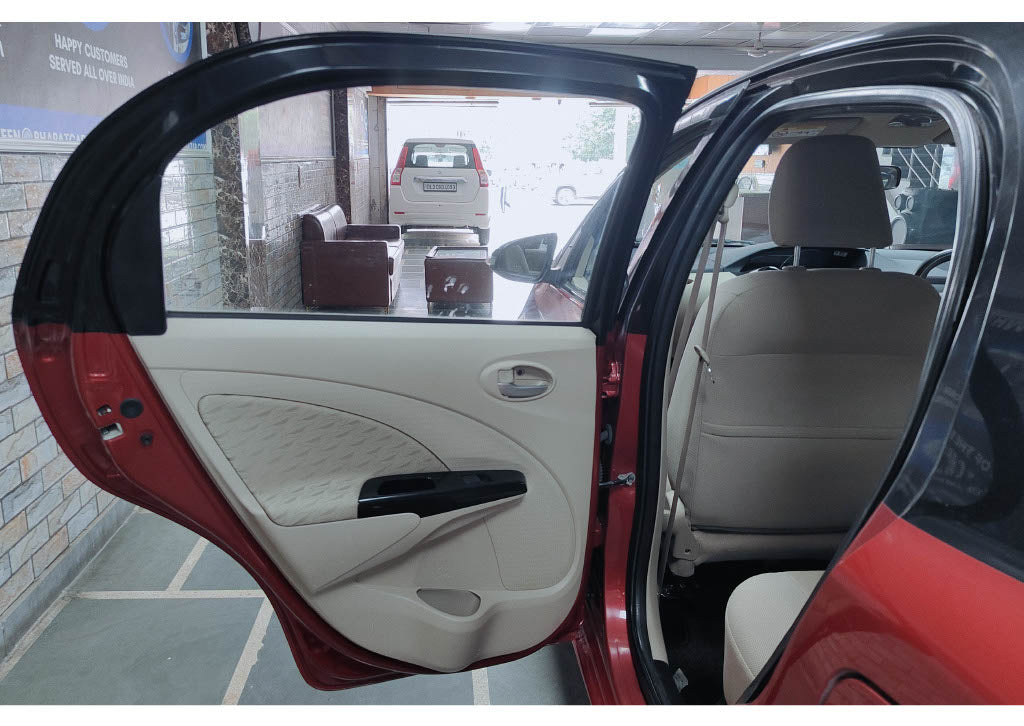 18,000 KMS TOYOTA ETIOS LIVA 1.2 V PETROL (2019)