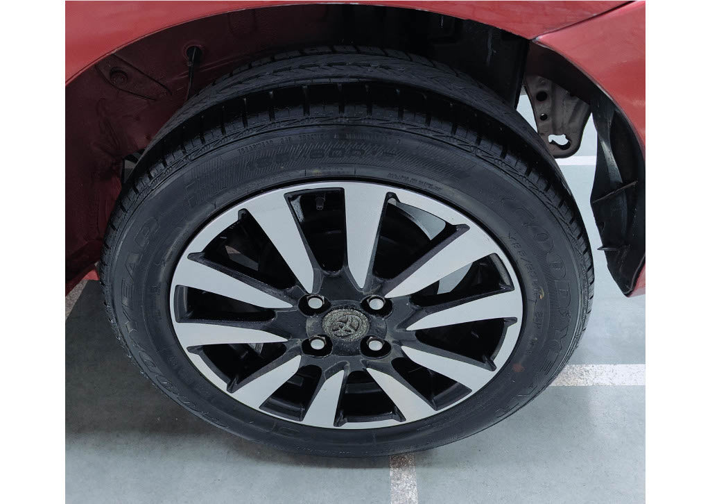 18,000 KMS TOYOTA ETIOS LIVA 1.2 V PETROL (2019)