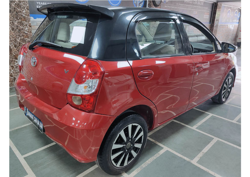 18,000 KMS TOYOTA ETIOS LIVA 1.2 V PETROL (2019)